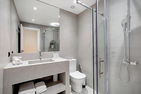 Acropolis Residence by A&A Residences