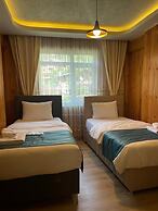 EL'A APART HOTEL