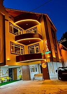 EL'A APART HOTEL