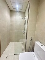 Azizi Riviera 25