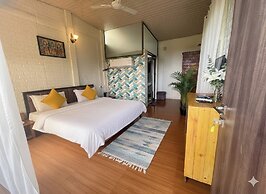 Astoria Lagoon Resort