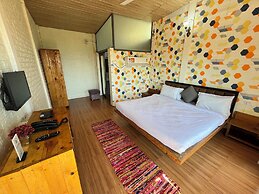 Astoria Lagoon Resort