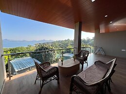 Astoria Lagoon Resort