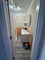 Las Americas 1-bed Apt, Sleeps 5, Pool, Parking