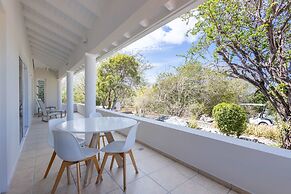 Ser na Private Retreat