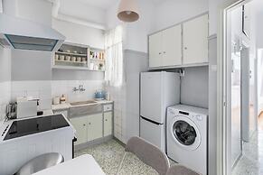 Helios Apartment by A&A Residences