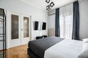 Helios Apartment by A&A Residences