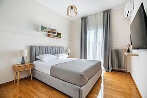 Helios Apartment by A&A Residences