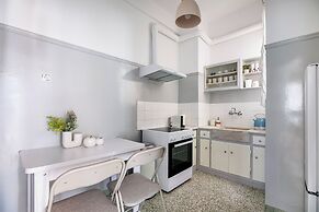 Helios Apartment by A&A Residences