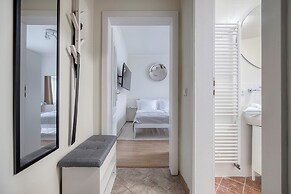 Anmut by Revelton