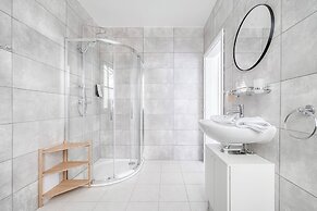 Anmut by Revelton