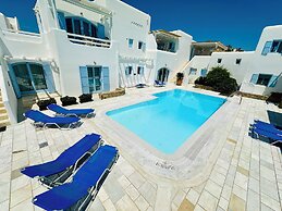 Mimoza Collection suites