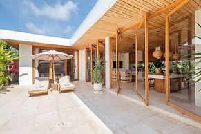 Villa Poppy 2 Bedrooms - Bingin