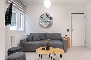 Plaka Clio Apartment by A&A Residences