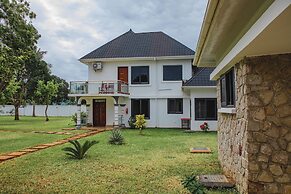 MWAMBANI BEACH VILLAS
