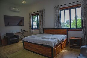 MWAMBANI BEACH VILLAS
