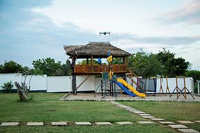 MWAMBANI BEACH VILLAS