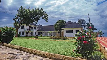 MWAMBANI BEACH VILLAS