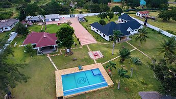 MWAMBANI BEACH VILLAS