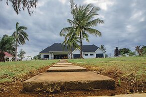 MWAMBANI BEACH VILLAS