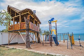 MWAMBANI BEACH VILLAS