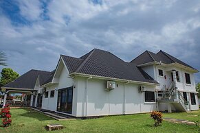 MWAMBANI BEACH VILLAS