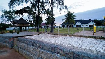 MWAMBANI BEACH VILLAS