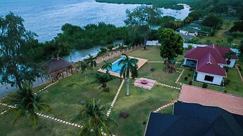 MWAMBANI BEACH VILLAS