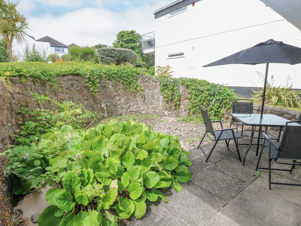 29 Coedrath Park