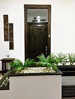 MOKA HOUSE