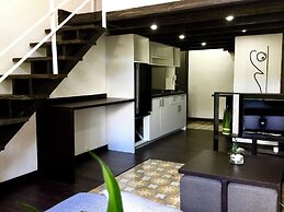 MOKA HOUSE