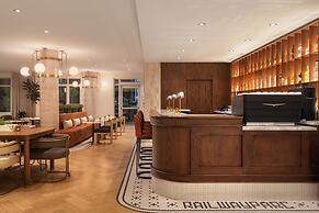 Hotel Railwayparc Montreal, Tapestry Collection By Hilton