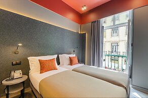 LX ARCH HOTEL