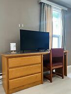 Valemount Hotel