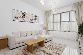 Maison Privee - Tranquil Escape w/ Balcony and High-End Facilities