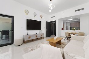 Maison Privee - Tranquil Escape w/ Balcony and High-End Facilities