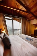 EAFR Hotel