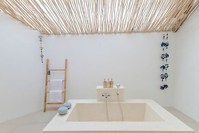 Villa Cocodrilos 2 by Pertama Stay