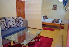 Leafy Park Villa