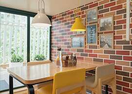 Bloom Hotel - BKC Kalina