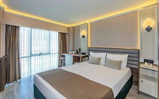 Felix Hotel