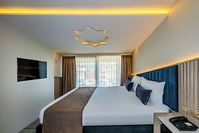 Felix Hotel