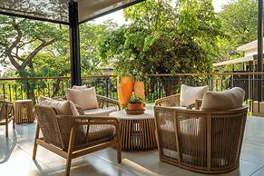 Waterfalls Lodge