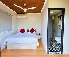 Sizzle Bay Resort