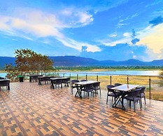 Sizzle Bay Resort