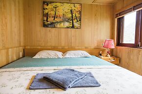 Lan Ha Floating Homestay