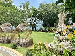 Mactan Newtown Family Suite Room