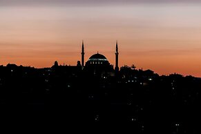 Sistina Old City Hotel