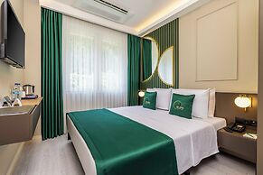 Sistina Old City Hotel