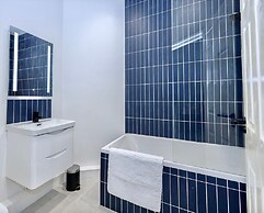 Azure Suite 1BR City Walks